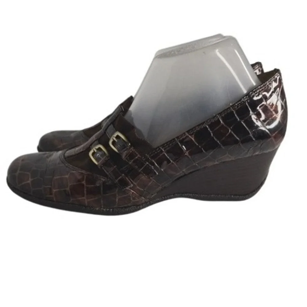 Circa Joan David Brown Faux‎ Crocodile Patent Leather Wedge Loafers 9M